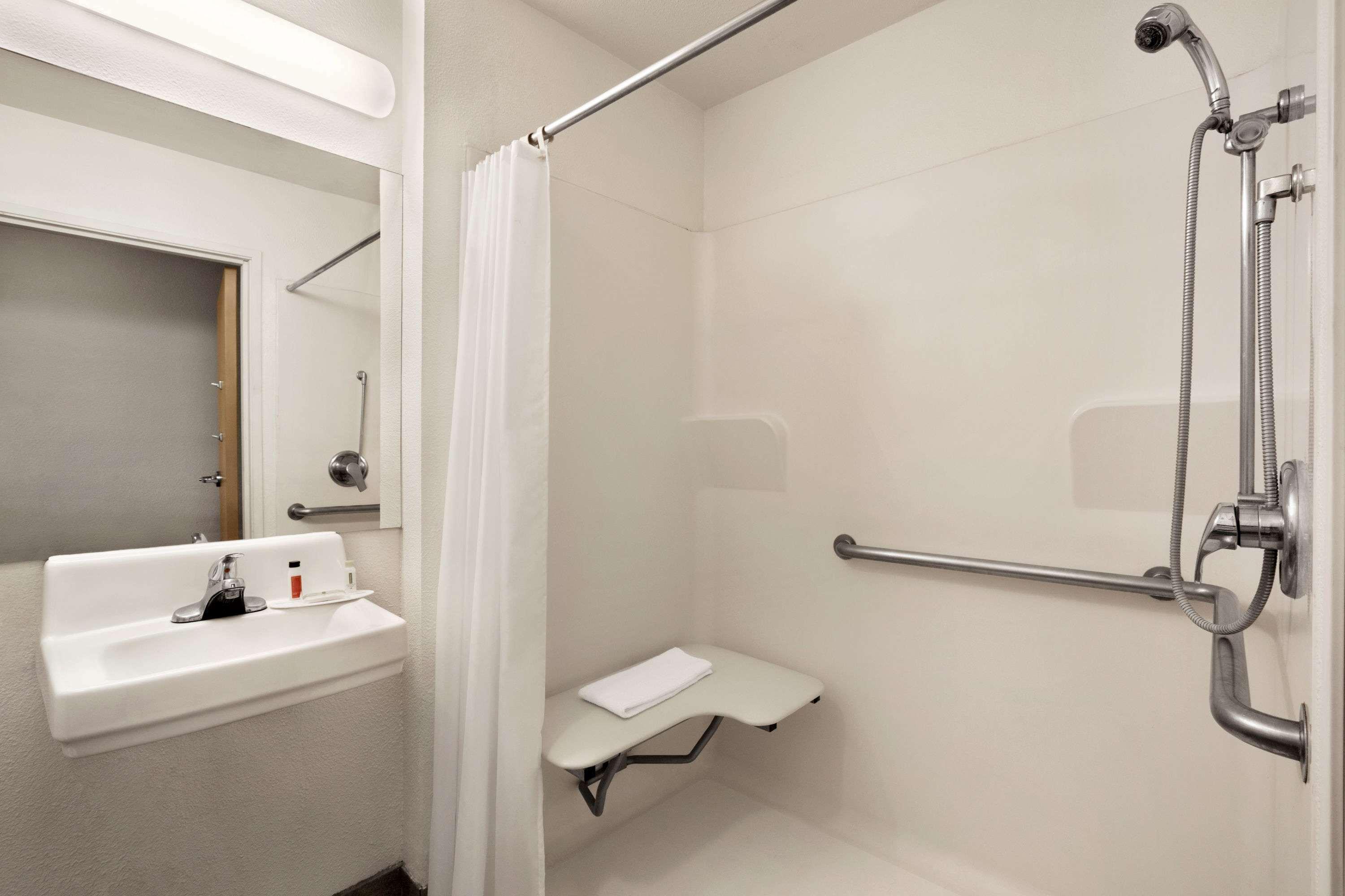 Travelodge By Wyndham Pecos Ngoại thất bức ảnh
